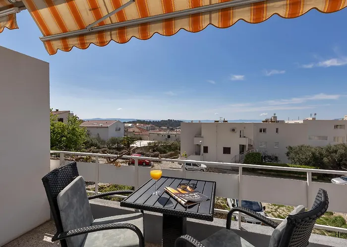 Mediterranean Living 2